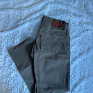 501 Levi's Men’s Khaki Color Pants size W32 L30 (Read Description)